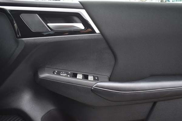 2024 Mitsubishi Outlander ES ZM