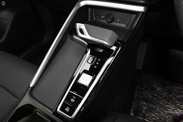 2025 MG ZS Essence ZS32