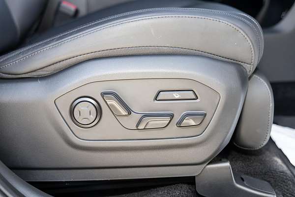 2024 Hyundai Santa Fe Hybrid Calligraphy MX5.V1