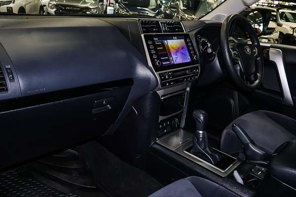 2022 Toyota Landcruiser Prado GX GDJ150R