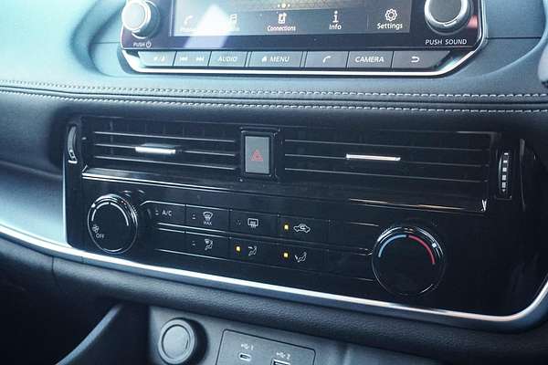 2025 Nissan X-TRAIL ST T33