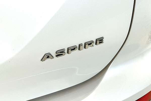 2022 Mitsubishi Outlander Aspire ZM