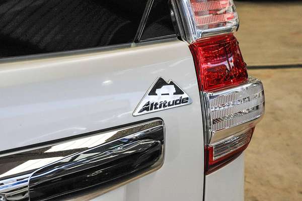 2014 Toyota Landcruiser Prado Altitude KDJ150R