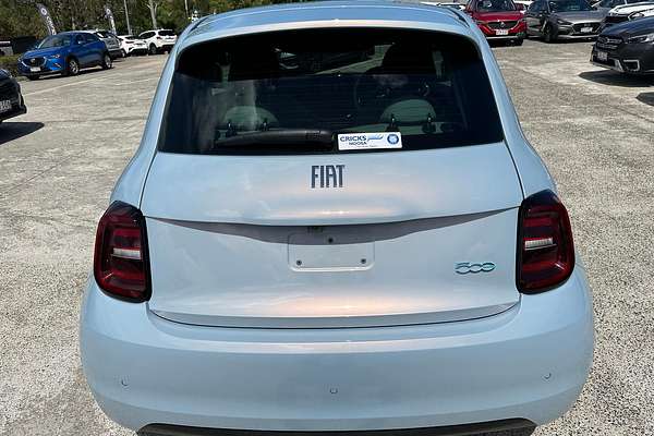 2023 Fiat 500e La Prima