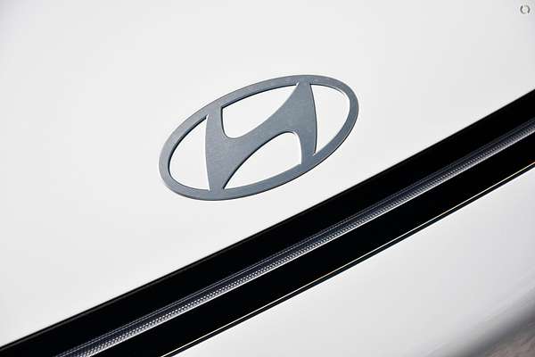 2025 Hyundai Kona Premium SX2.V3