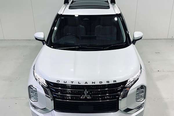 2022 Mitsubishi Outlander PHEV Exceed ZM