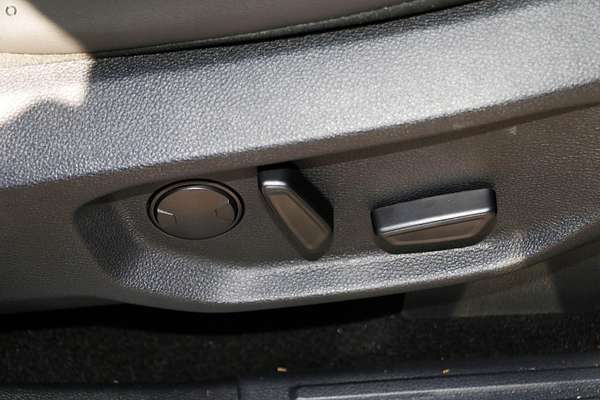 2024 Volkswagen Amarok TDI600 Style NF 4X4