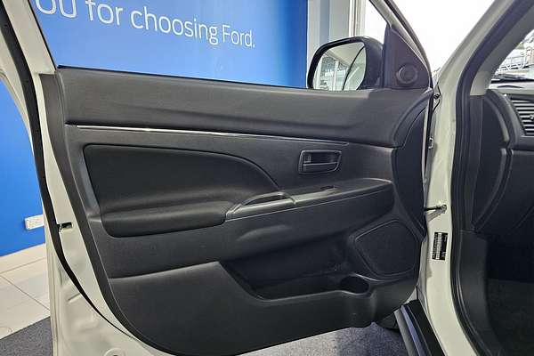 2022 Mitsubishi ASX ES XD