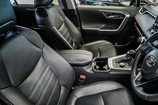 2021 Toyota RAV4 Cruiser AXAH54R