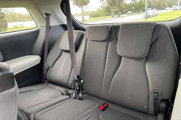 2021 Kia Carnival S KA4