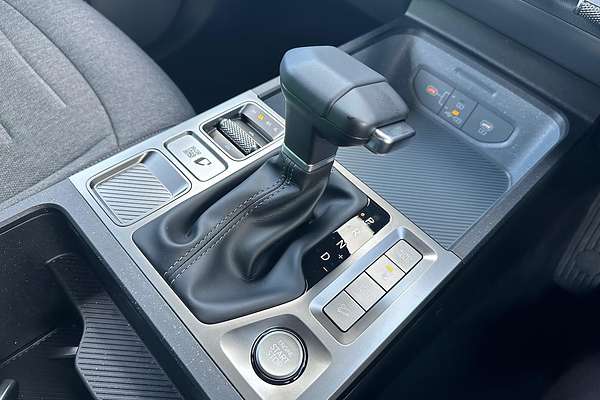 2025 Kia Tasman SX TK 4X4
