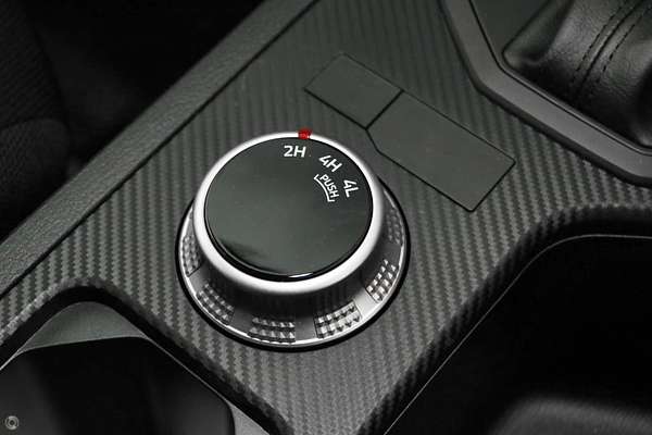 2024 Mitsubishi Triton GLX MV 4X4