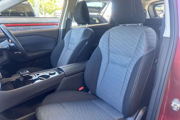 2025 Nissan X-TRAIL ST T33