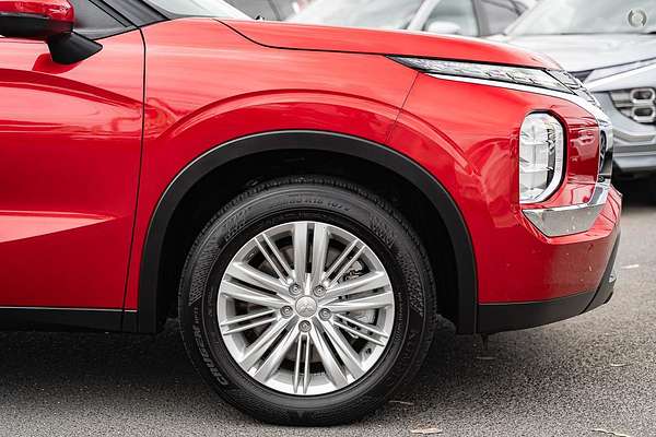 2025 Mitsubishi Outlander LS ZM