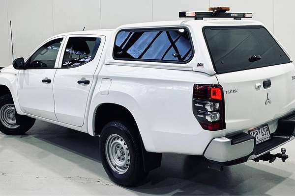 2018 Mitsubishi Triton GLX ADAS MR