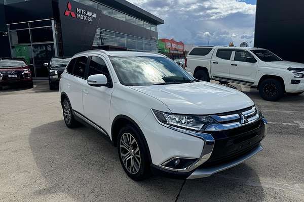 2016 Mitsubishi Outlander LS Safety Pack ZK