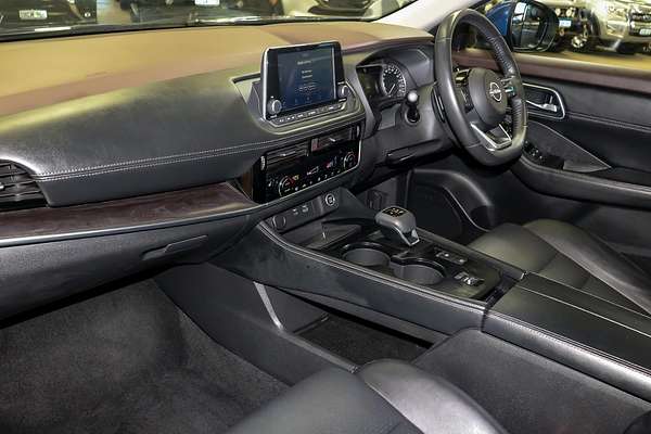 2023 Nissan X-TRAIL ST-L T33