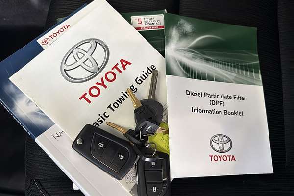 2019 Toyota Hilux SR GUN126R 4X4