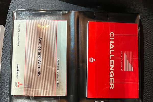 2015 Mitsubishi Challenger LS PC