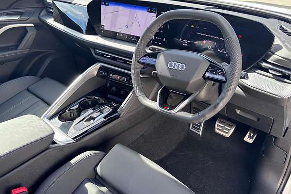 2025 Audi SQ5 TFSI FY