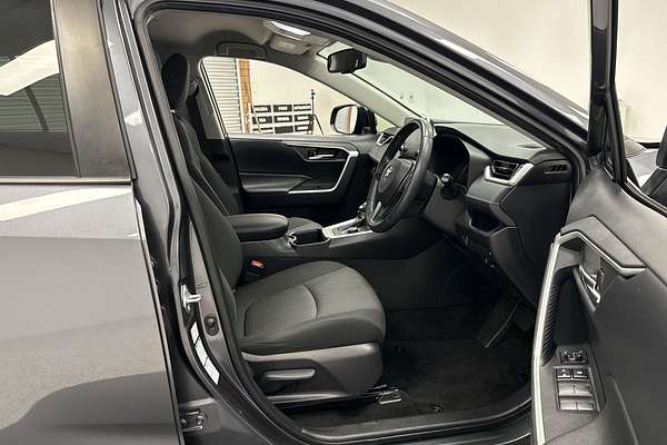2022 Toyota RAV4 GXL AXAH54R