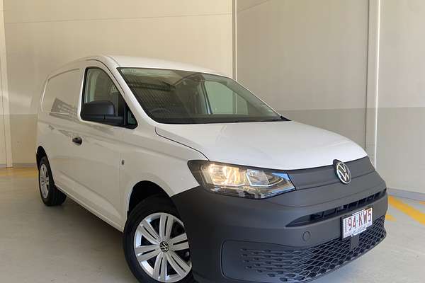 2024 Volkswagen Caddy TDI320 5