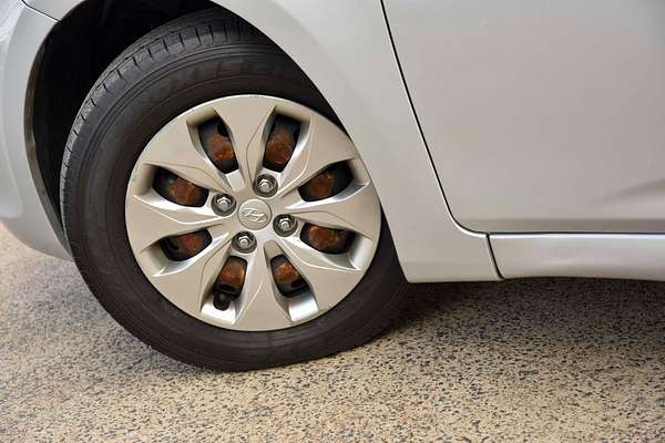 2014 Hyundai Accent Active RB2