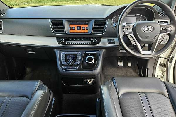 2021 LDV G10 Lift Door SV7C MY21