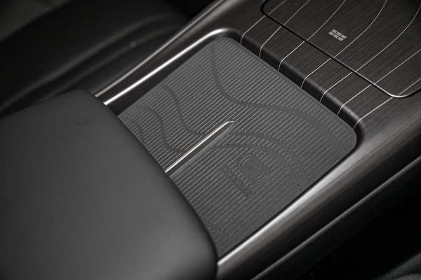 2025 Geely EX5 Inspire E245