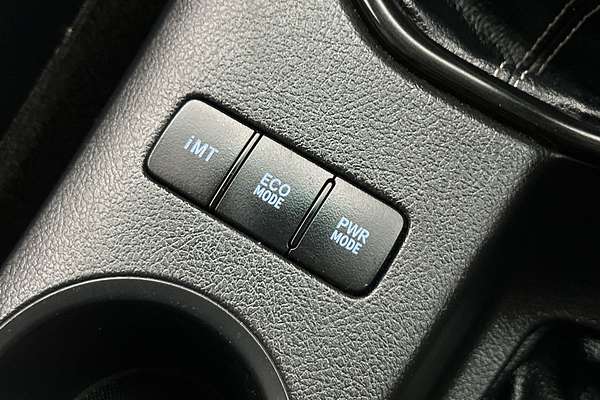 2018 Toyota Hilux Rugged X GUN126R 4X4