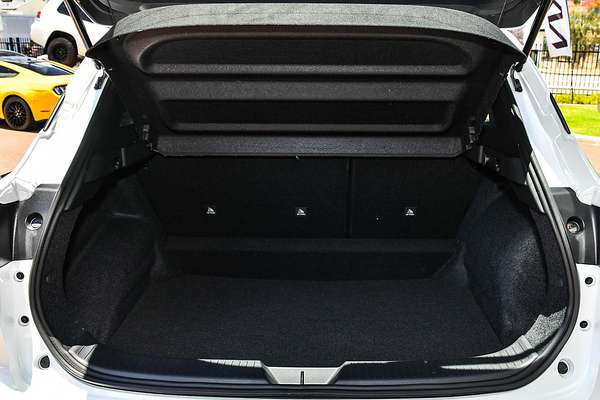 2025 Nissan QASHQAI ST J12