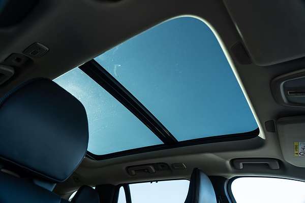 2025 Volvo XC90 Ultra B5 Bright