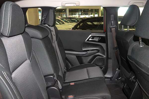 2024 Mitsubishi Outlander LS ZM