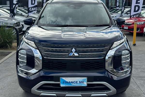 2023 Mitsubishi Outlander LS ZM