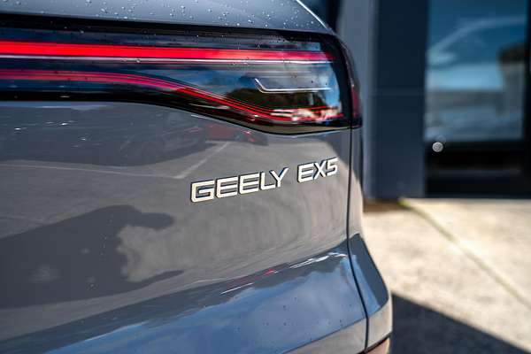 2025 Geely EX5 Inspire E245