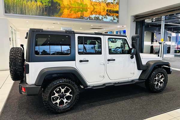 2018 Jeep Wrangler Unlimited Sport JK