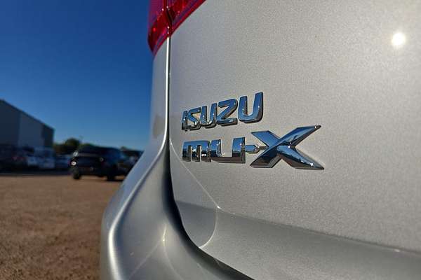 2016 Isuzu MU-X LS-U
