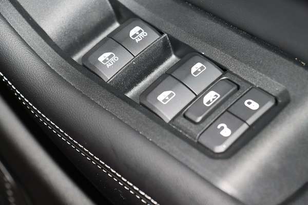 2023 Jeep Grand Cherokee Night Eagle WL