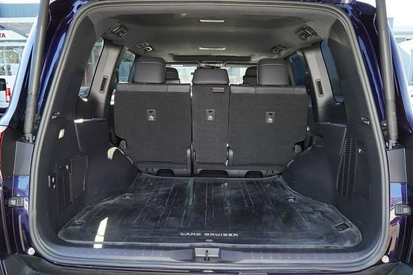 2022 Toyota Landcruiser Sahara ZX FJA300R