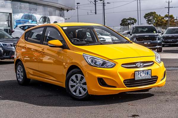 2017 Hyundai Accent Active RB4