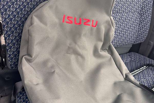 2022 Isuzu N Series NNR 55/45-150 4x2 SWB