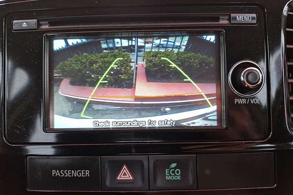 2014 Mitsubishi Outlander ES ZJ