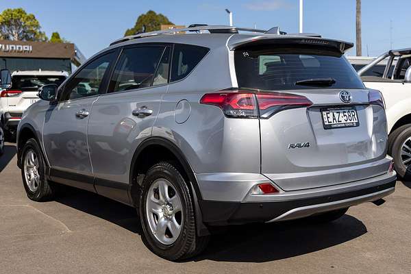 2018 Toyota RAV4 GX ASA44R