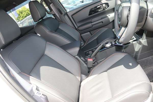 2024 Mitsubishi Triton GSR MV 4X4