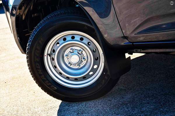 2025 Isuzu D-MAX SX High Ride Rear Wheel Drive