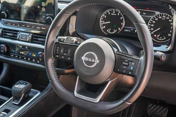 2022 Nissan Pathfinder Ti R53