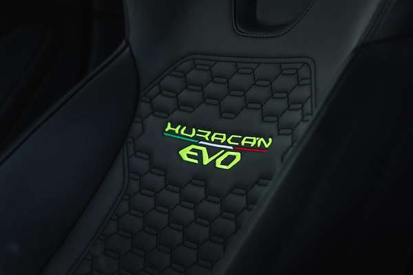 2021 Lamborghini Huracan EVO Fluo Capsule 724