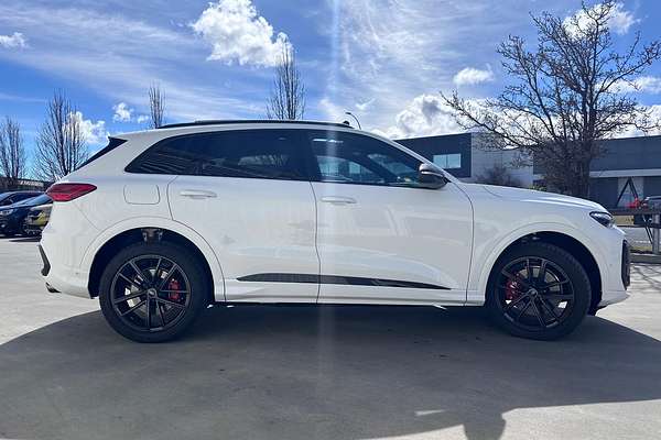2025 Audi SQ5 TFSI FY