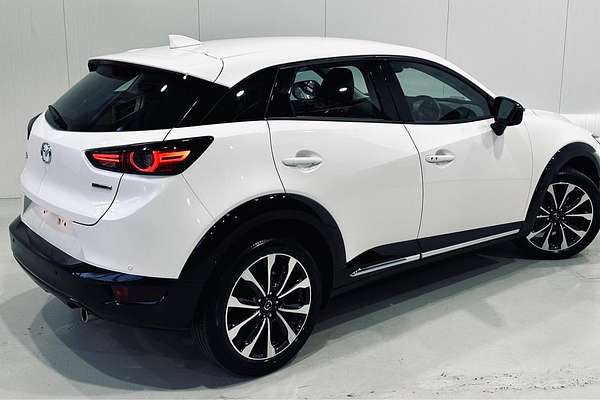 2022 Mazda CX-3 sTouring DK