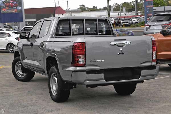 2024 Mitsubishi Triton GLX MV 4X4